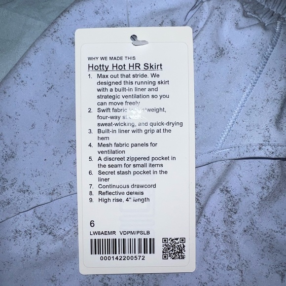 Lululemon Hotty hot skort size 6 - Picture 3 of 3